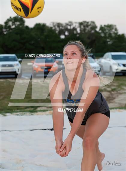 Thumbnail 3 in Williston vs. St. John Lutheran photogallery.