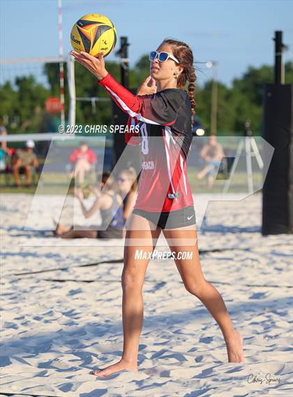 Thumbnail 1 in Williston vs. St. John Lutheran photogallery.