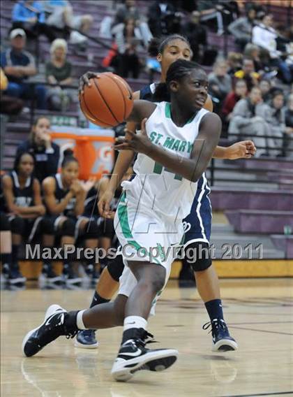Thumbnail 1 in Dr. Phillips vs. St. Mary's (Nike Tournament of Champions) photogallery.