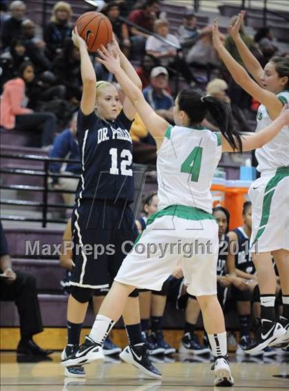 Thumbnail 3 in Dr. Phillips vs. St. Mary's (Nike Tournament of Champions) photogallery.