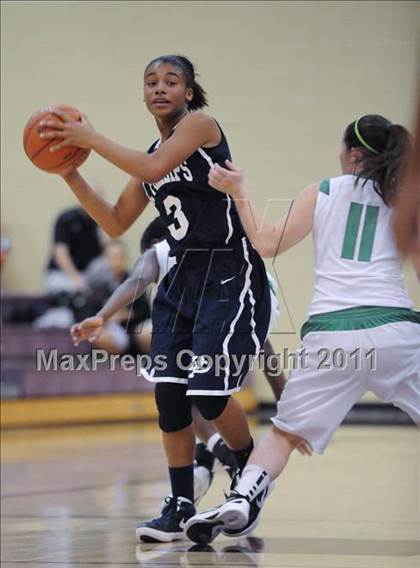 Thumbnail 2 in Dr. Phillips vs. St. Mary's (Nike Tournament of Champions) photogallery.