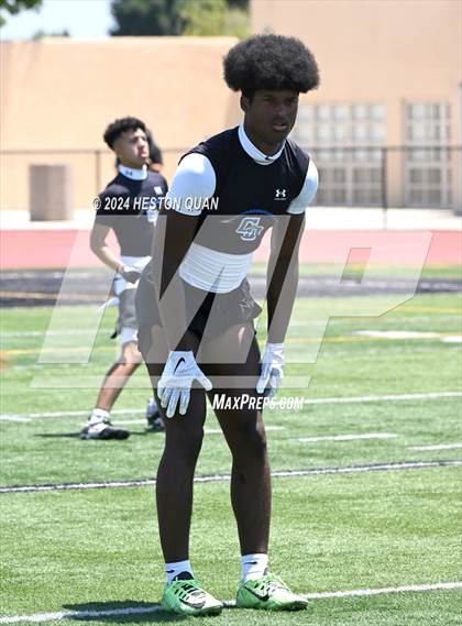Thumbnail 3 in Charter Oak vs. Crean Lutheran (Surf City Tournament) photogallery.