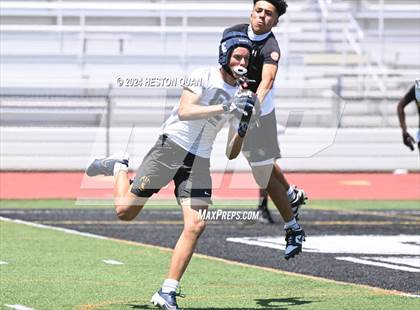 Thumbnail 3 in Charter Oak vs. Crean Lutheran (Surf City Tournament) photogallery.