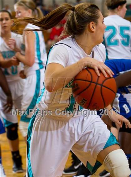 Thumbnail 1 in Pasadena Memorial vs Brazoswood (McDonald's Texas Invitational) photogallery.