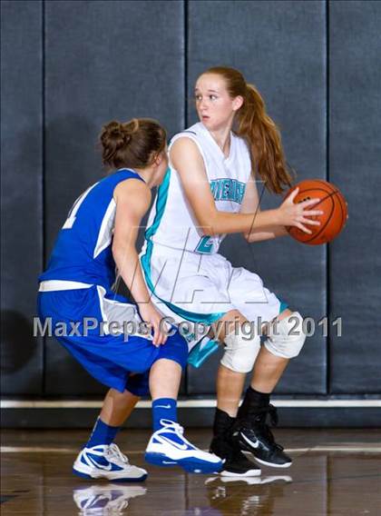 Thumbnail 2 in Pasadena Memorial vs Brazoswood (McDonald's Texas Invitational) photogallery.