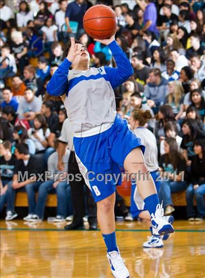 Thumbnail 3 in Pasadena Memorial vs Brazoswood (McDonald's Texas Invitational) photogallery.
