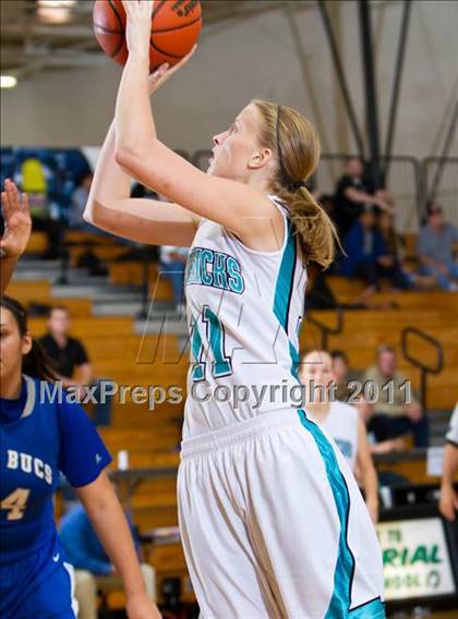 Thumbnail 2 in Pasadena Memorial vs Brazoswood (McDonald's Texas Invitational) photogallery.
