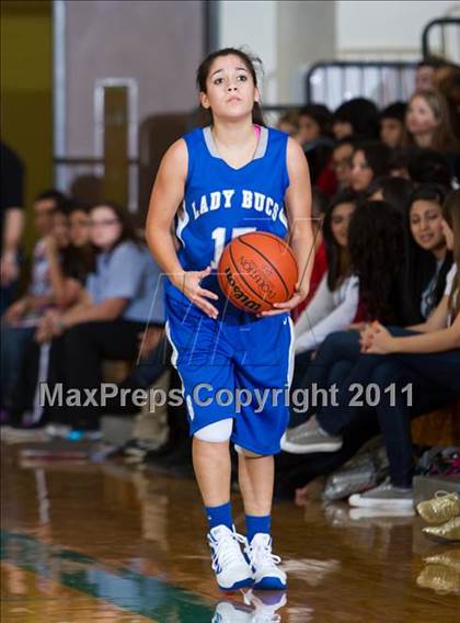 Thumbnail 2 in Pasadena Memorial vs Brazoswood (McDonald's Texas Invitational) photogallery.