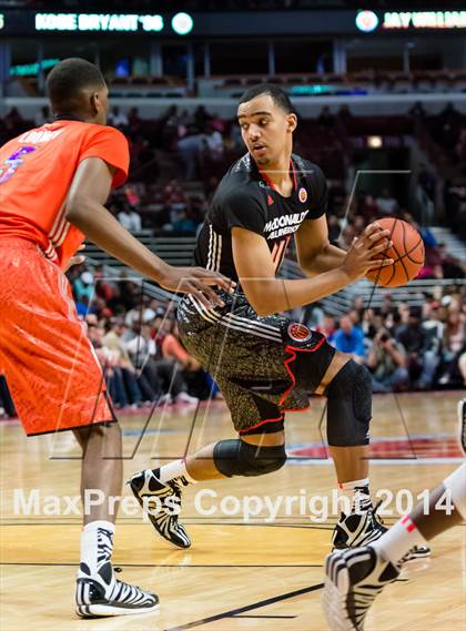 Thumbnail 1 in McDonald's All American Boys Game photogallery.