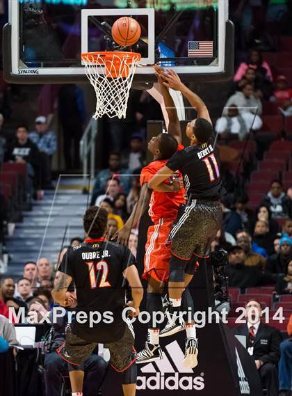 Thumbnail 3 in McDonald's All American Boys Game photogallery.