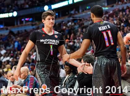 Thumbnail 3 in McDonald's All American Boys Game photogallery.