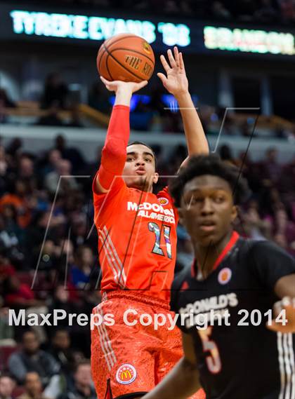 Thumbnail 1 in McDonald's All American Boys Game photogallery.