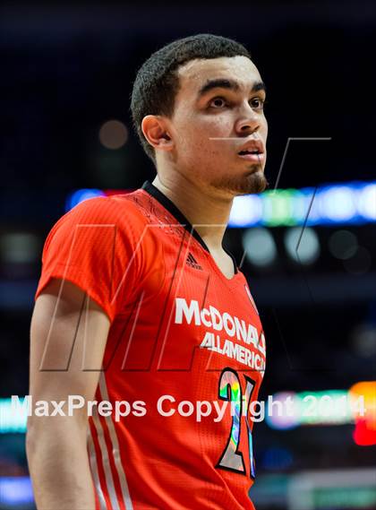 Thumbnail 2 in McDonald's All American Boys Game photogallery.