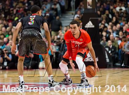 Thumbnail 2 in McDonald's All American Boys Game photogallery.