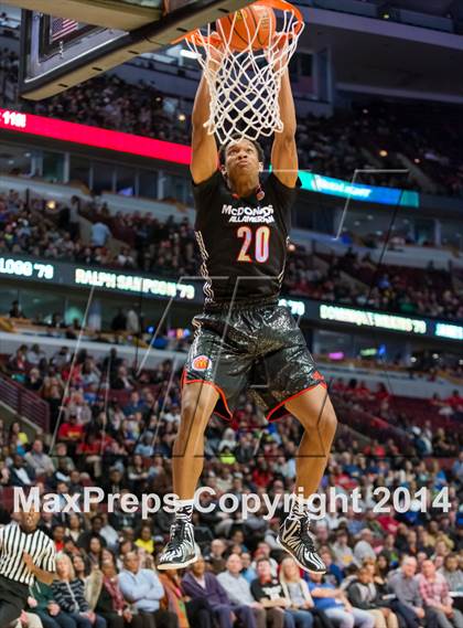 Thumbnail 3 in McDonald's All American Boys Game photogallery.