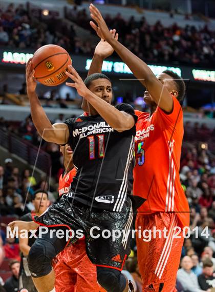 Thumbnail 1 in McDonald's All American Boys Game photogallery.