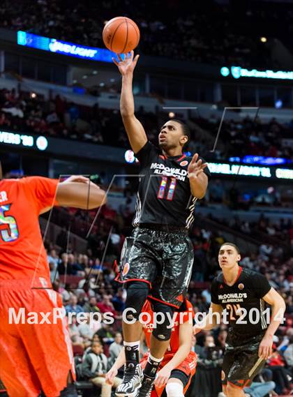 Thumbnail 3 in McDonald's All American Boys Game photogallery.