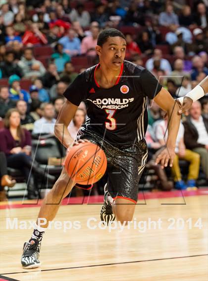 Thumbnail 2 in McDonald's All American Boys Game photogallery.