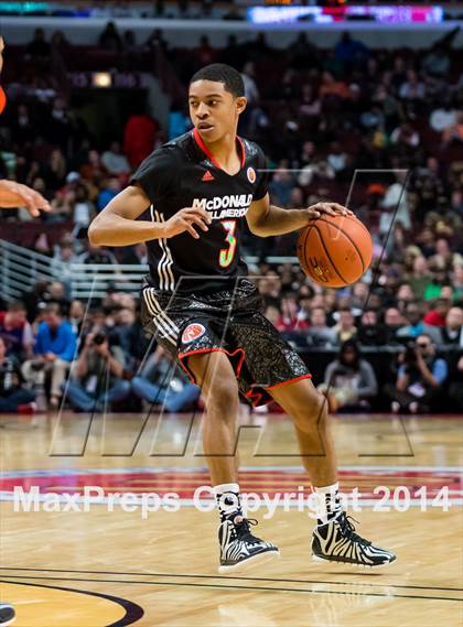 Thumbnail 3 in McDonald's All American Boys Game photogallery.