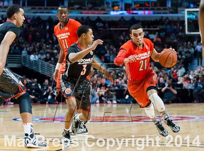 Thumbnail 1 in McDonald's All American Boys Game photogallery.
