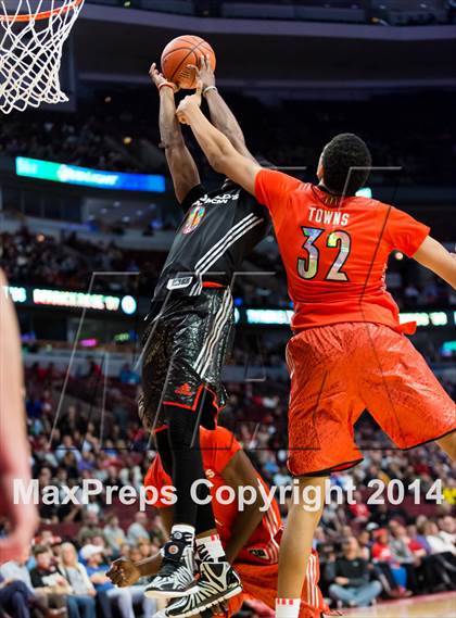 Thumbnail 2 in McDonald's All American Boys Game photogallery.