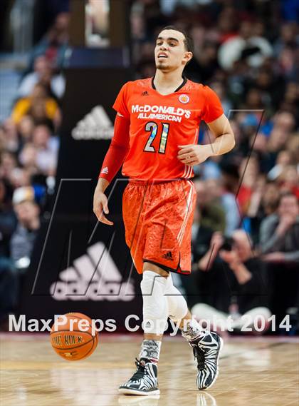 Thumbnail 2 in McDonald's All American Boys Game photogallery.