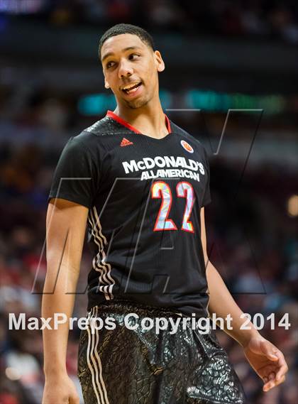 Thumbnail 1 in McDonald's All American Boys Game photogallery.