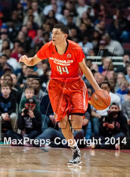 Thumbnail 3 in McDonald's All American Boys Game photogallery.