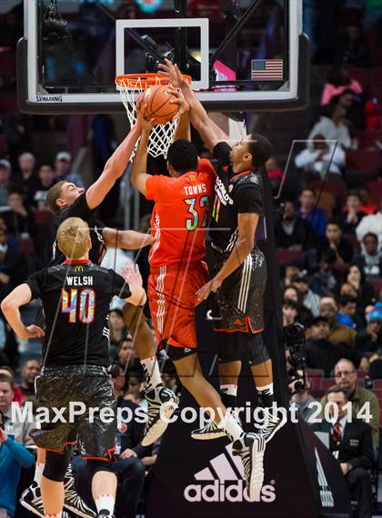 Thumbnail 2 in McDonald's All American Boys Game photogallery.