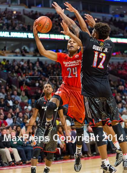 Thumbnail 2 in McDonald's All American Boys Game photogallery.