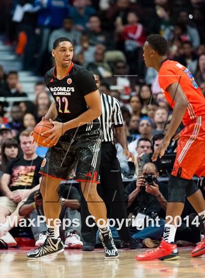 Thumbnail 2 in McDonald's All American Boys Game photogallery.