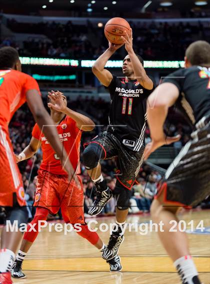 Thumbnail 1 in McDonald's All American Boys Game photogallery.