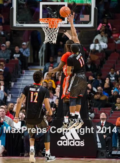 Thumbnail 2 in McDonald's All American Boys Game photogallery.