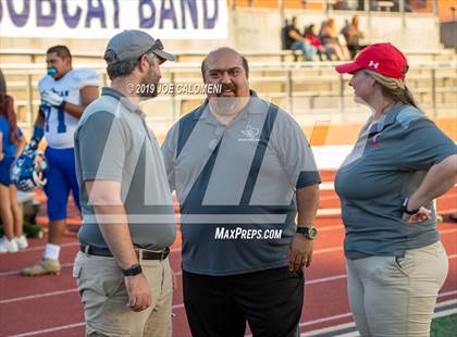 Thumbnail 1 in Lee [Robert E.] vs South San Antonio photogallery.