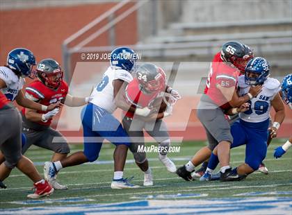 Thumbnail 1 in Lee [Robert E.] vs South San Antonio photogallery.