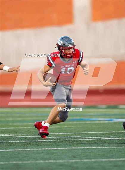 Thumbnail 2 in Lee [Robert E.] vs South San Antonio photogallery.