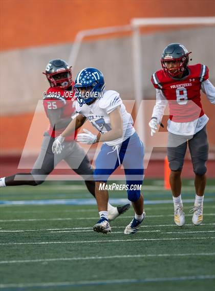 Thumbnail 2 in Lee [Robert E.] vs South San Antonio photogallery.