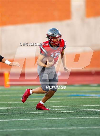Thumbnail 1 in Lee [Robert E.] vs South San Antonio photogallery.