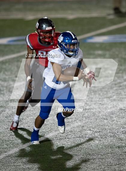 Thumbnail 1 in Lee [Robert E.] vs South San Antonio photogallery.