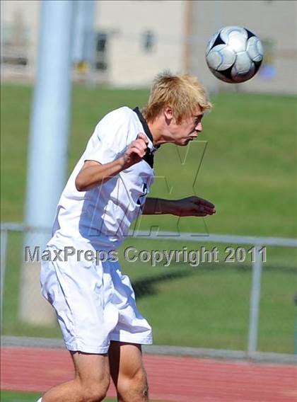 Thumbnail 2 in Central Dauphin @ Hempfield photogallery.