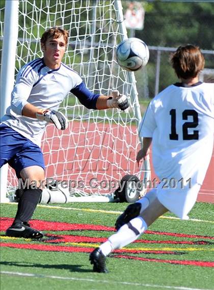 Thumbnail 3 in Central Dauphin @ Hempfield photogallery.