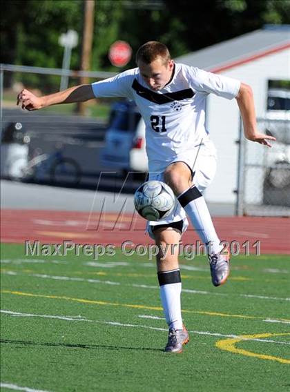 Thumbnail 2 in Central Dauphin @ Hempfield photogallery.