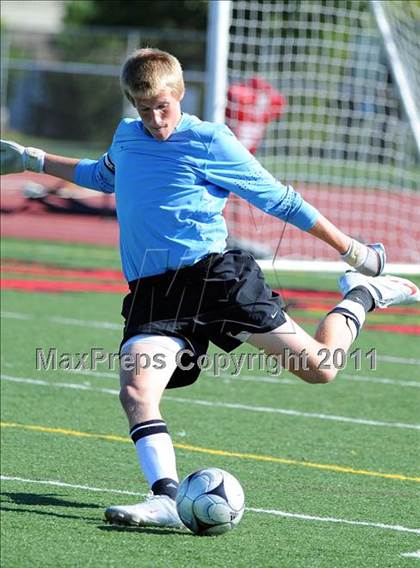 Thumbnail 3 in Central Dauphin @ Hempfield photogallery.