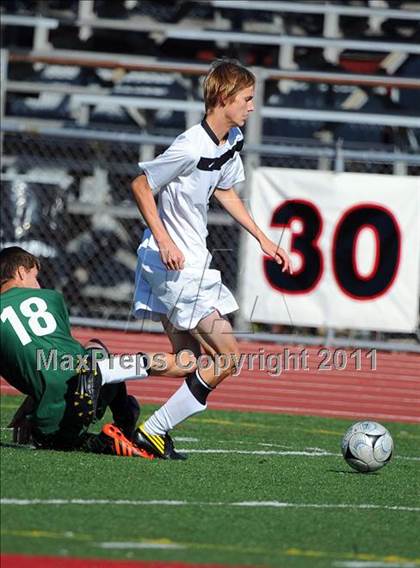 Thumbnail 2 in Central Dauphin @ Hempfield photogallery.