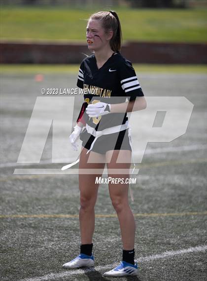 Thumbnail 1 in Green Mountain vs Douglas County photogallery.