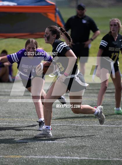 Thumbnail 3 in Green Mountain vs Douglas County photogallery.