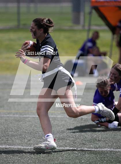 Thumbnail 1 in Green Mountain vs Douglas County photogallery.