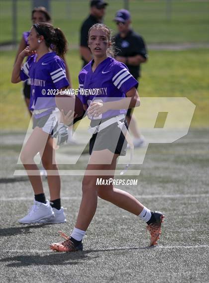 Thumbnail 2 in Green Mountain vs Douglas County photogallery.