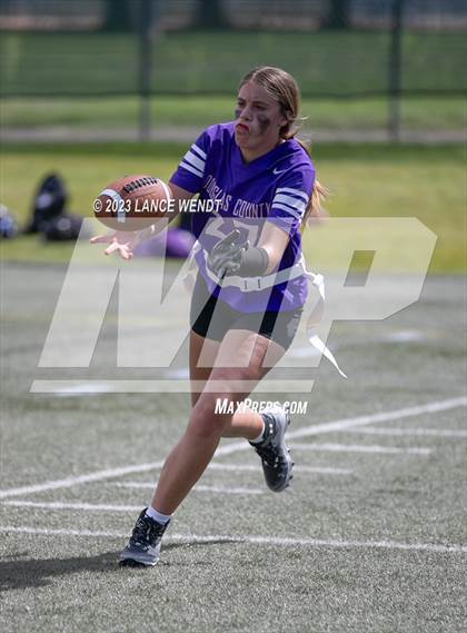 Thumbnail 3 in Green Mountain vs Douglas County photogallery.