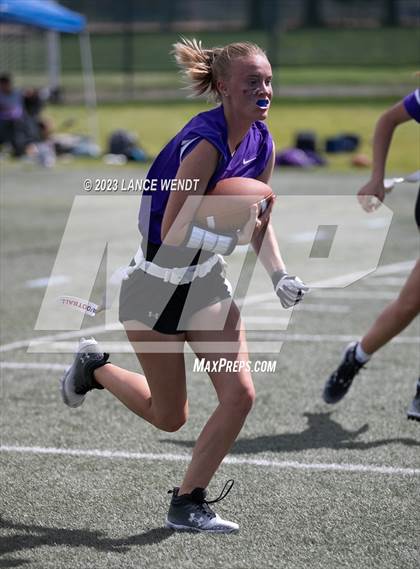 Thumbnail 3 in Green Mountain vs Douglas County photogallery.